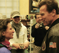 Barbara Gasser and Arnold Schwarzenegger Foto: Mark Hunziker