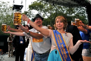 2011+STEUBEN+PARADE+NYC+429